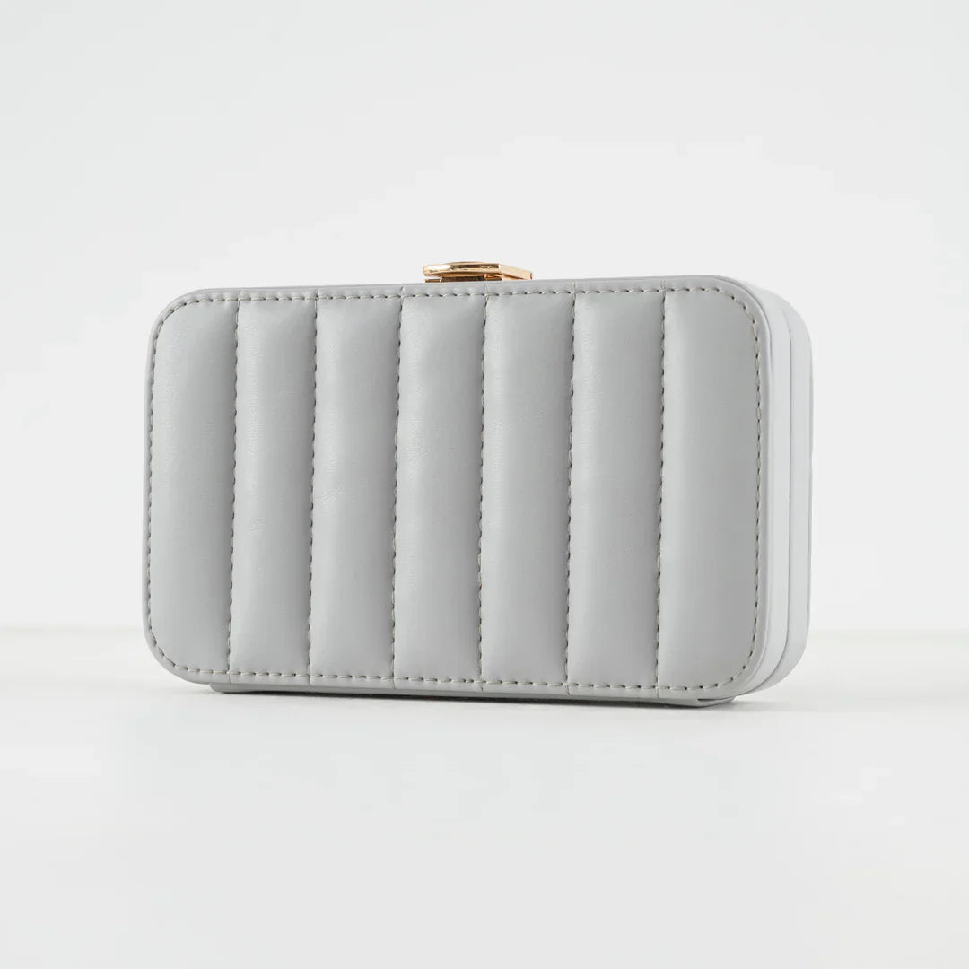 Lilly Clutch